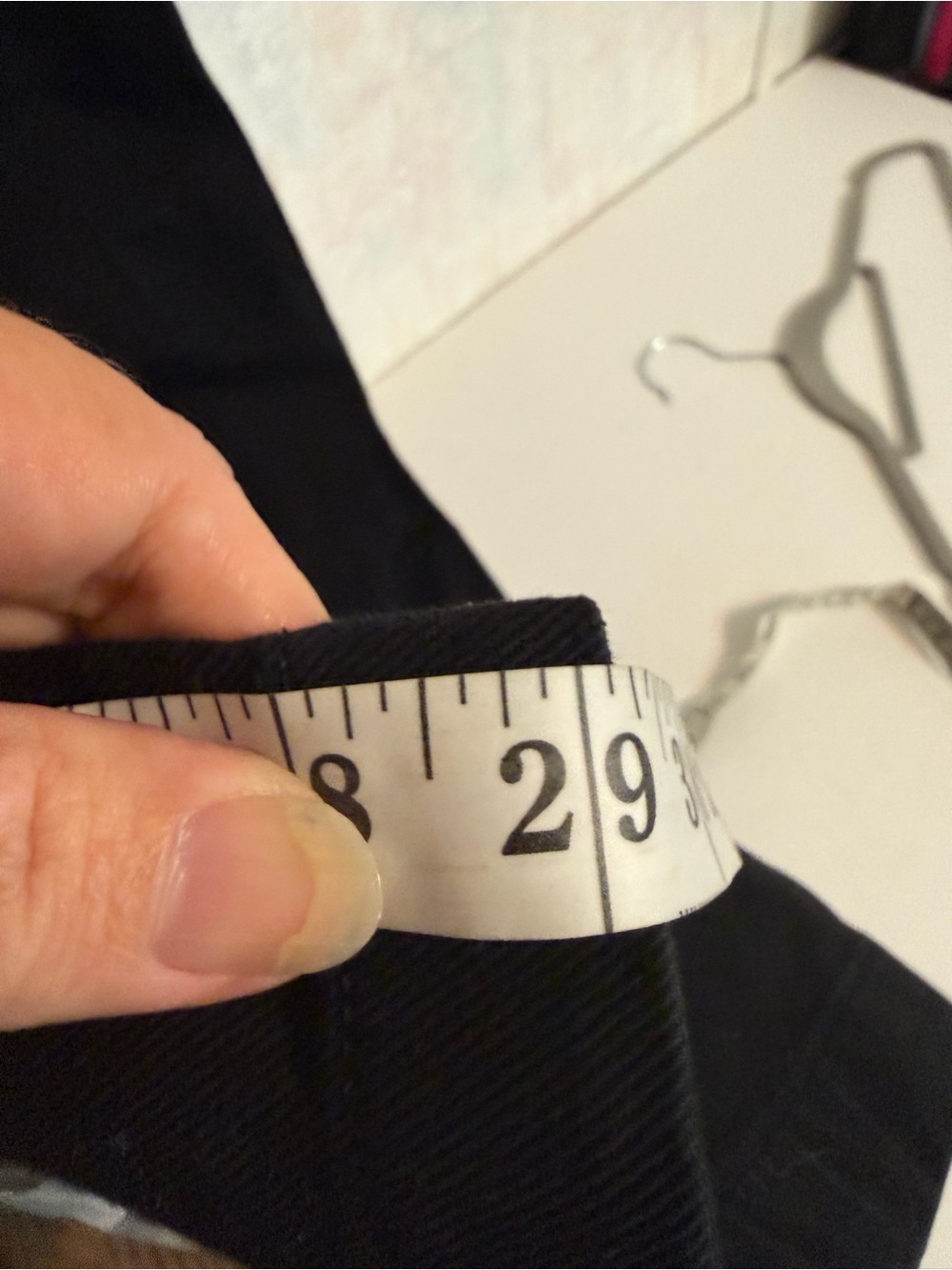 Aritzia TNA Womens Sz 4, Black Cargo Pants Relaxed Fit, Workwear, Streetwear - Picture 5 of 8